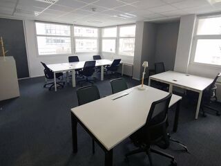   Louez un grand espace de bureau pour 50 personnes à MASSY, Stop & Work Massy Massy