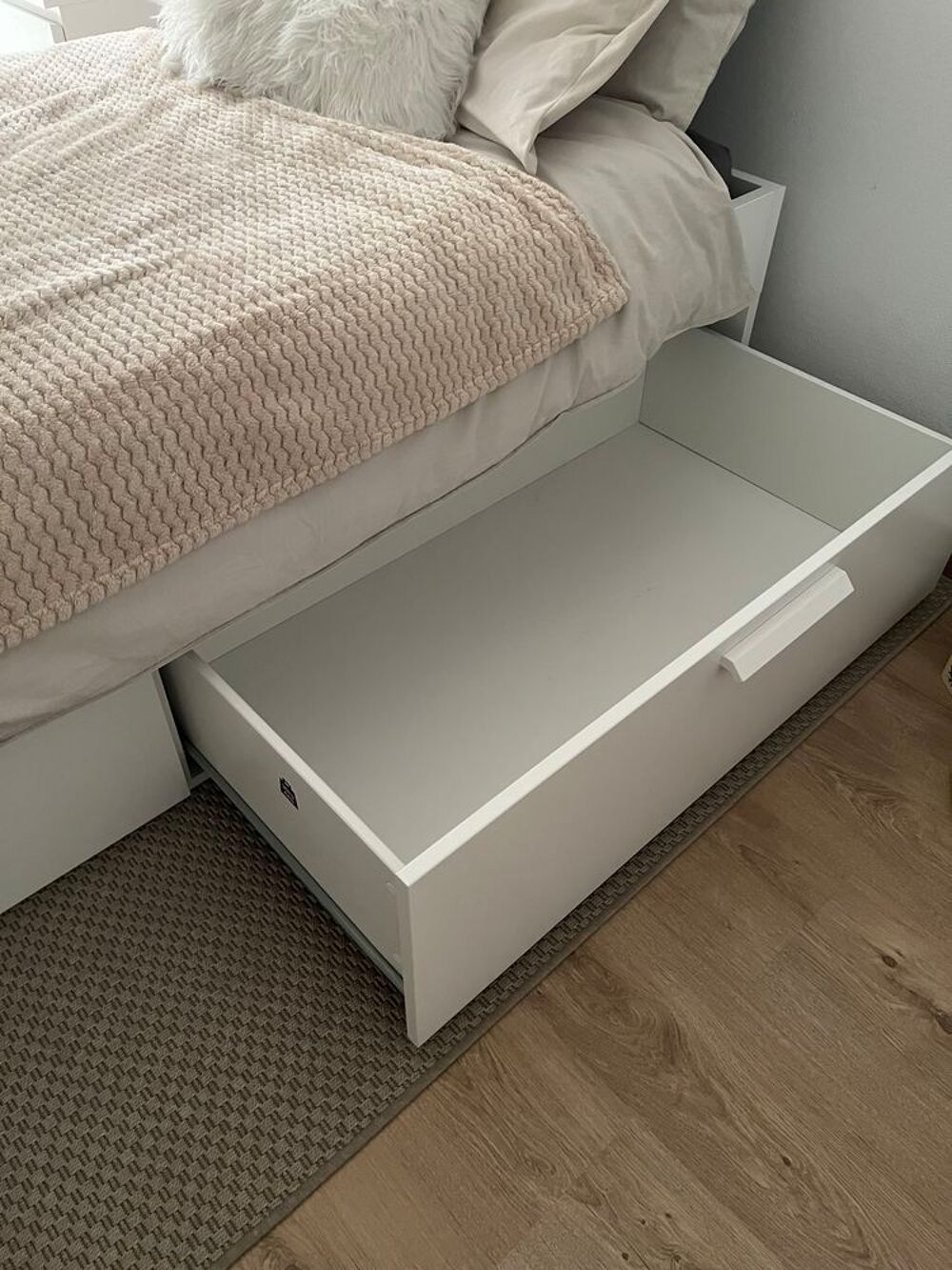 Lit IKEA BRIMNES Meubles