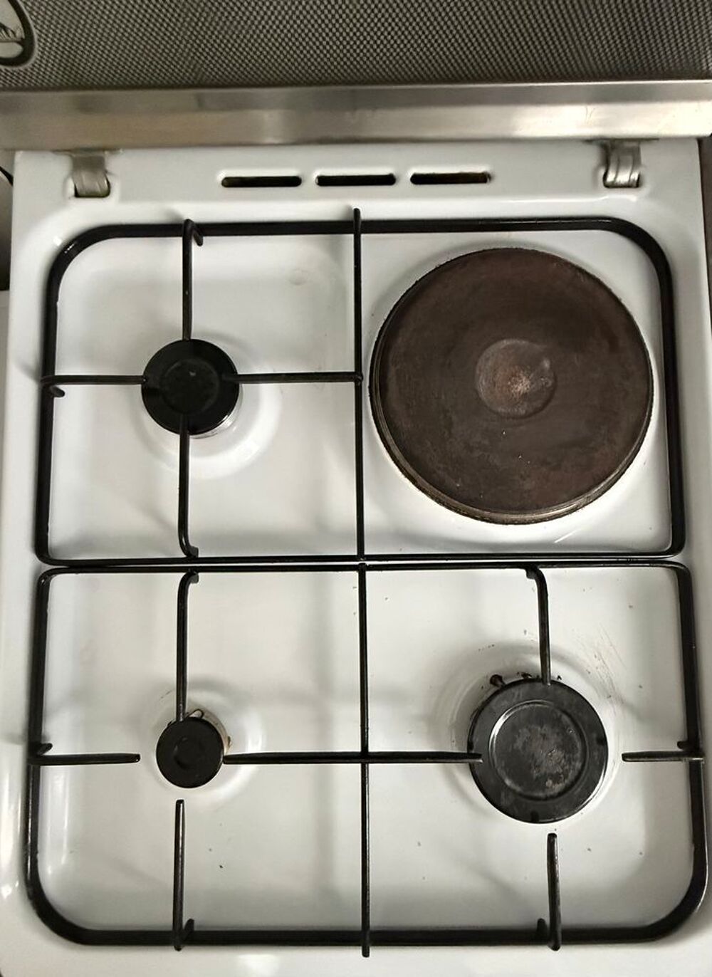 Cuisini&egrave;re mixte Indesit 3 gaz/1 &eacute;lectrique - Four catalyse Electroménager
