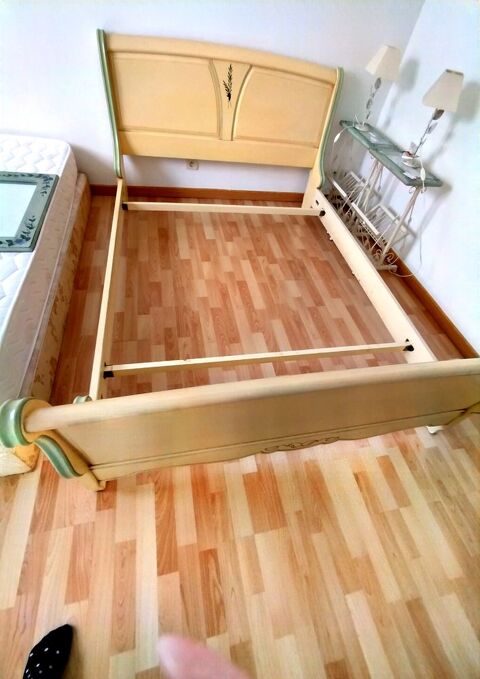 Lot chambre � coucher style proven�al 150 Saint-Ouen-d'Aunis (17)