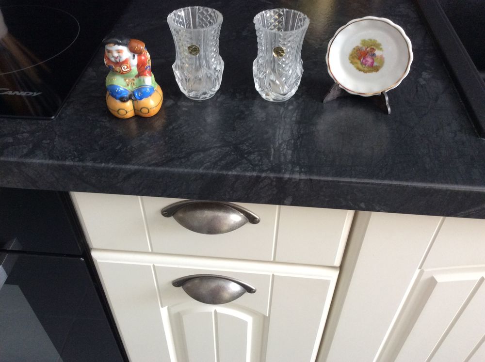 ASSIETTE /VASES/ Décoration