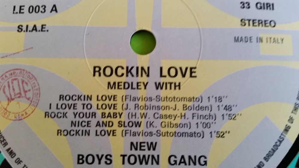 ROCKIN LOVE CD et vinyles