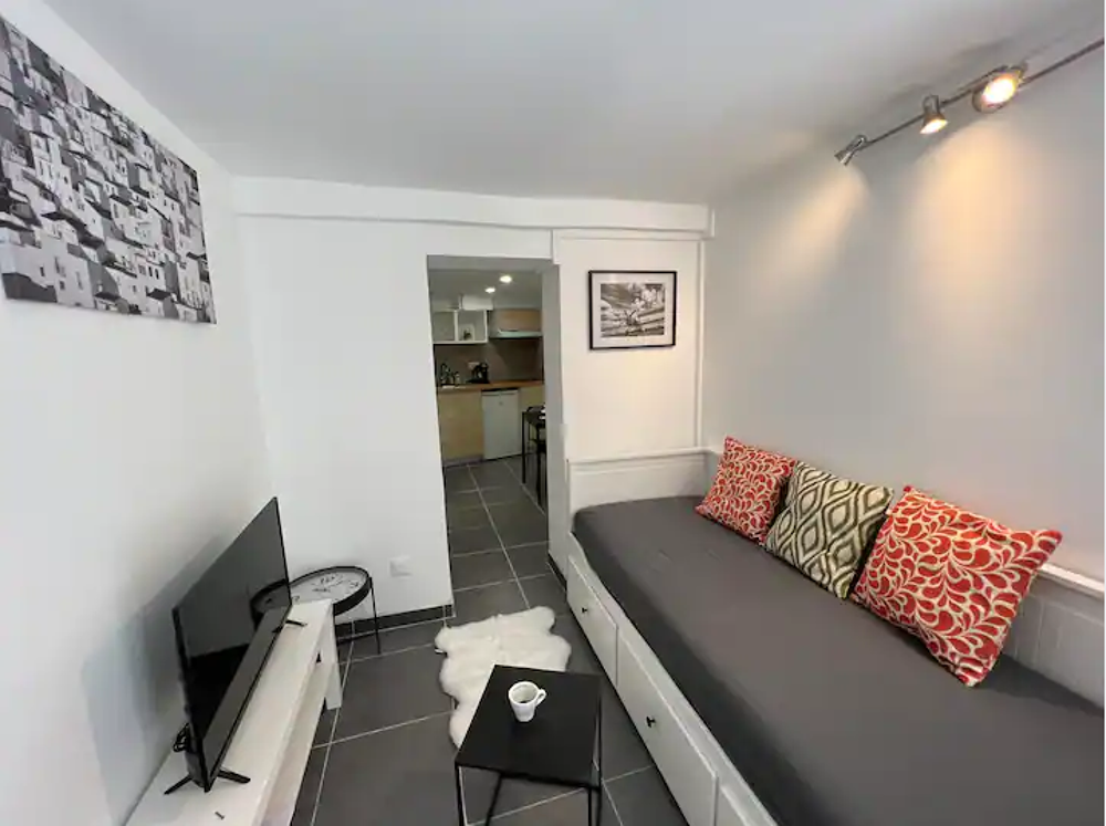 Vente Appartement Studio meuble rendement 10% Paris 13