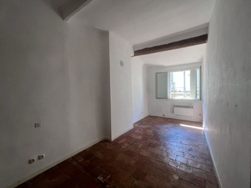 Location Appartement T5 103m2 + terrasse 15m2 en centre ville d'Aix Aix-en-provence
