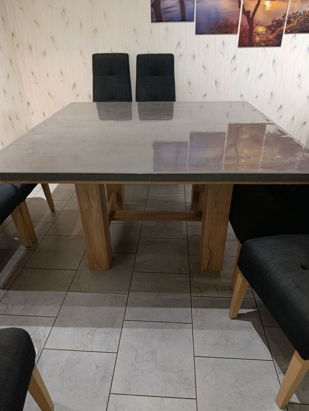 Table salle a manger avec chaises Meubles