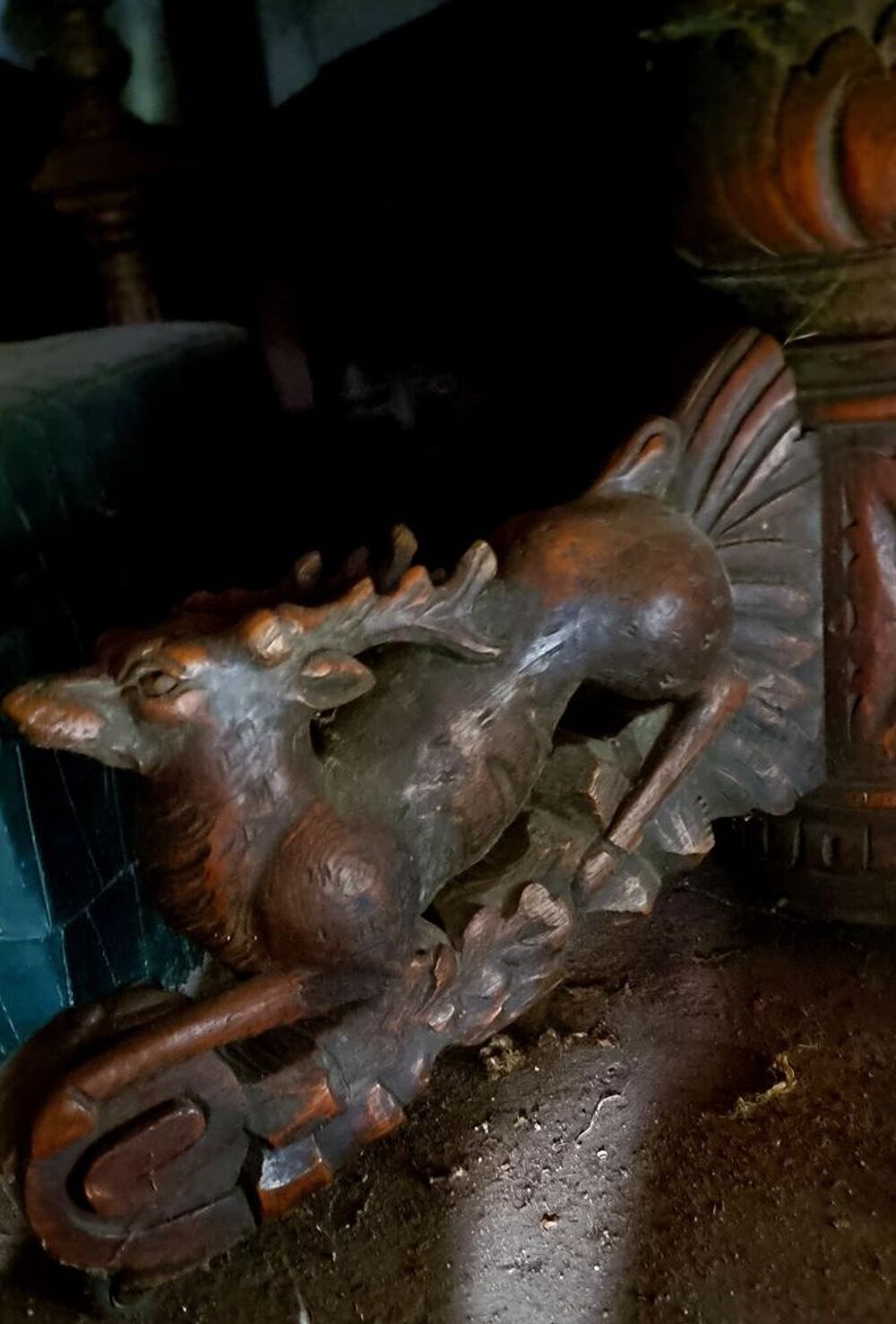 SALLE A MANGER compl&egrave;te ch&ecirc;ne fonc&eacute; th&egrave;me chasse Fin XIX&deg; Meubles