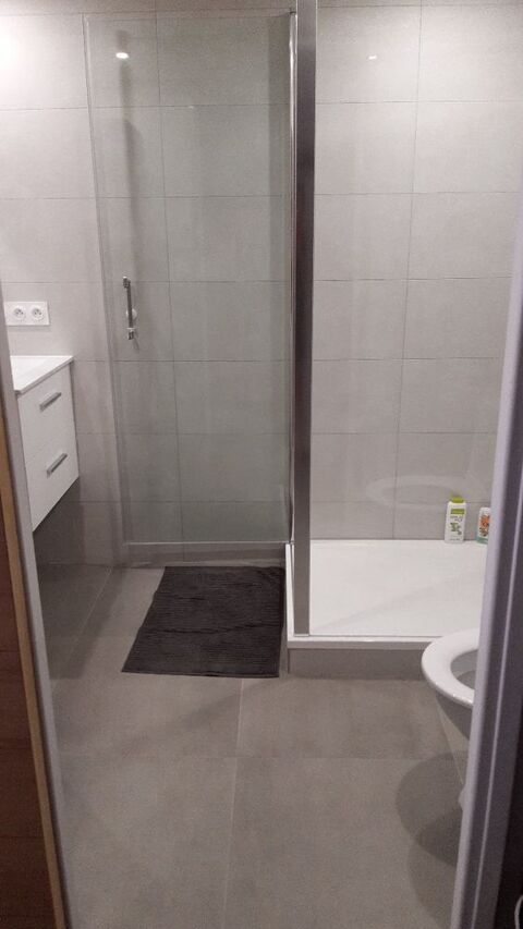  Appartement  louer 2 pices 35 m Hyres