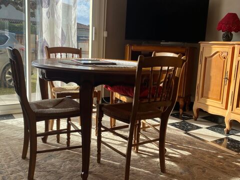 table ronde bois massif avec rallonges et chaises 0 Aucamville (31)