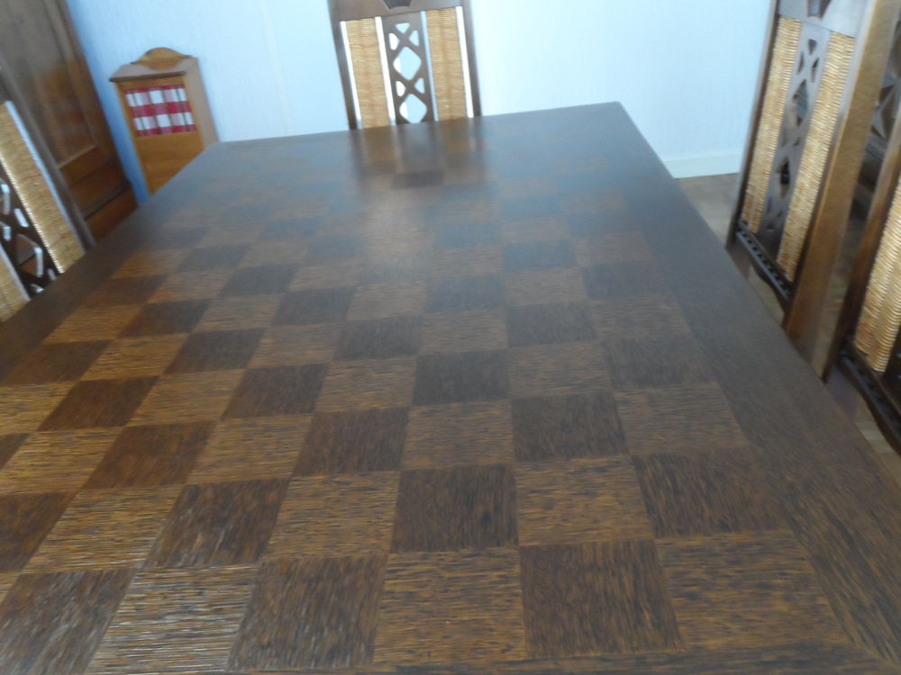 table avec allonge et 6chaises Meubles