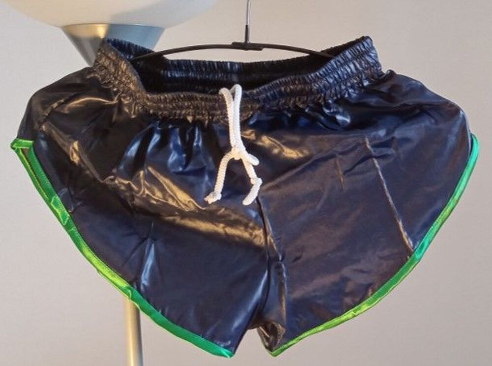 Short Nylon polyamide Vintage marine/vert Size S40 M44 L48 
Vêtements