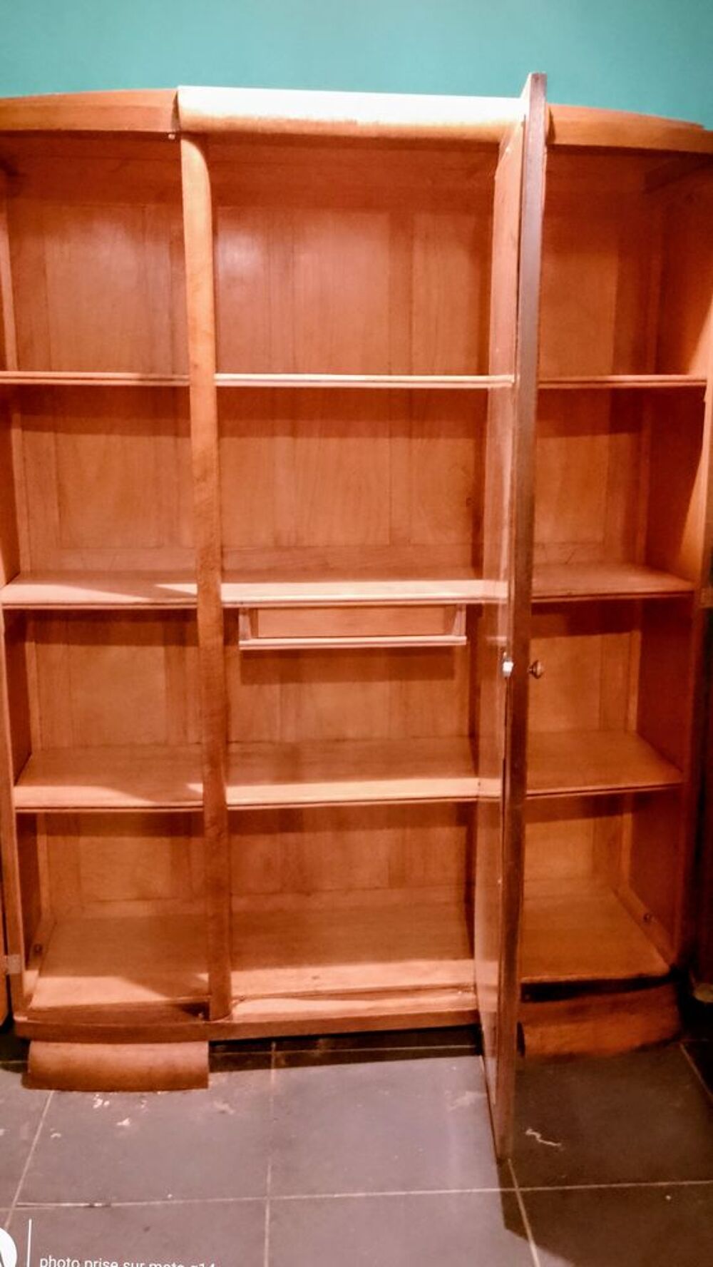 Armoire &agrave; glace en noyer art-d&eacute;co BAISSE DE PRIX Meubles