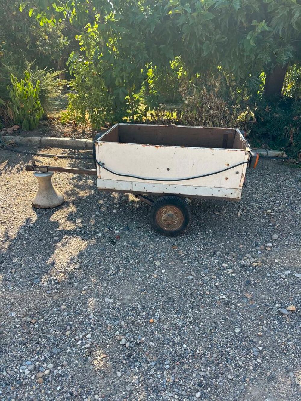 Remorque +/- 400kg &agrave; restaurer Bricolage