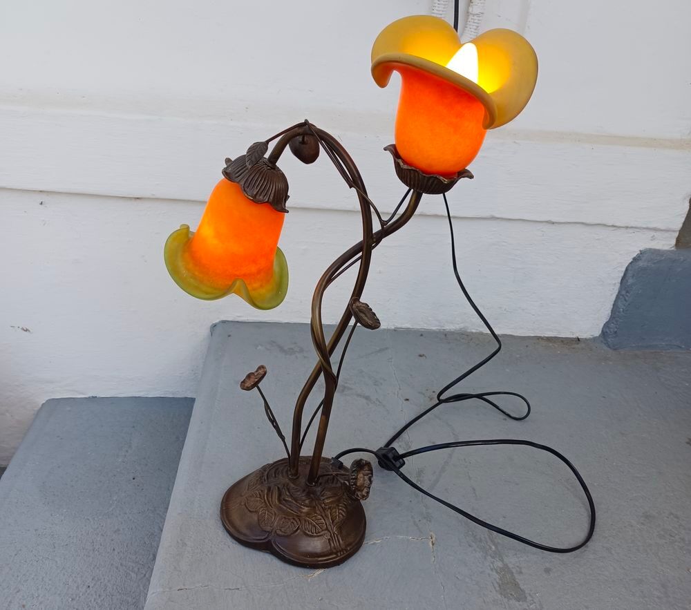 Lampe Tulipe duo sign&eacute;e Décoration