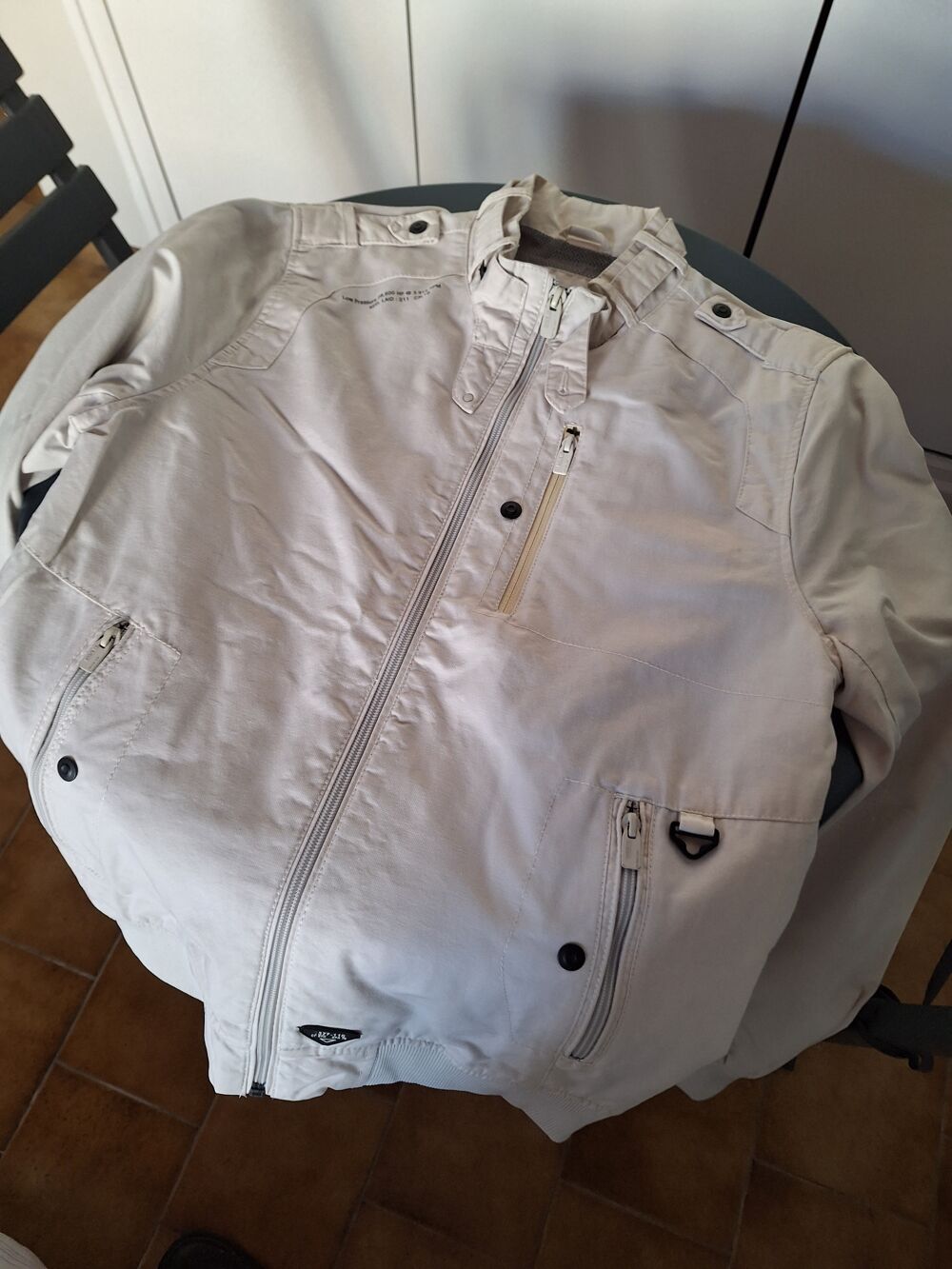 Blouson celio beige taille L Vêtements