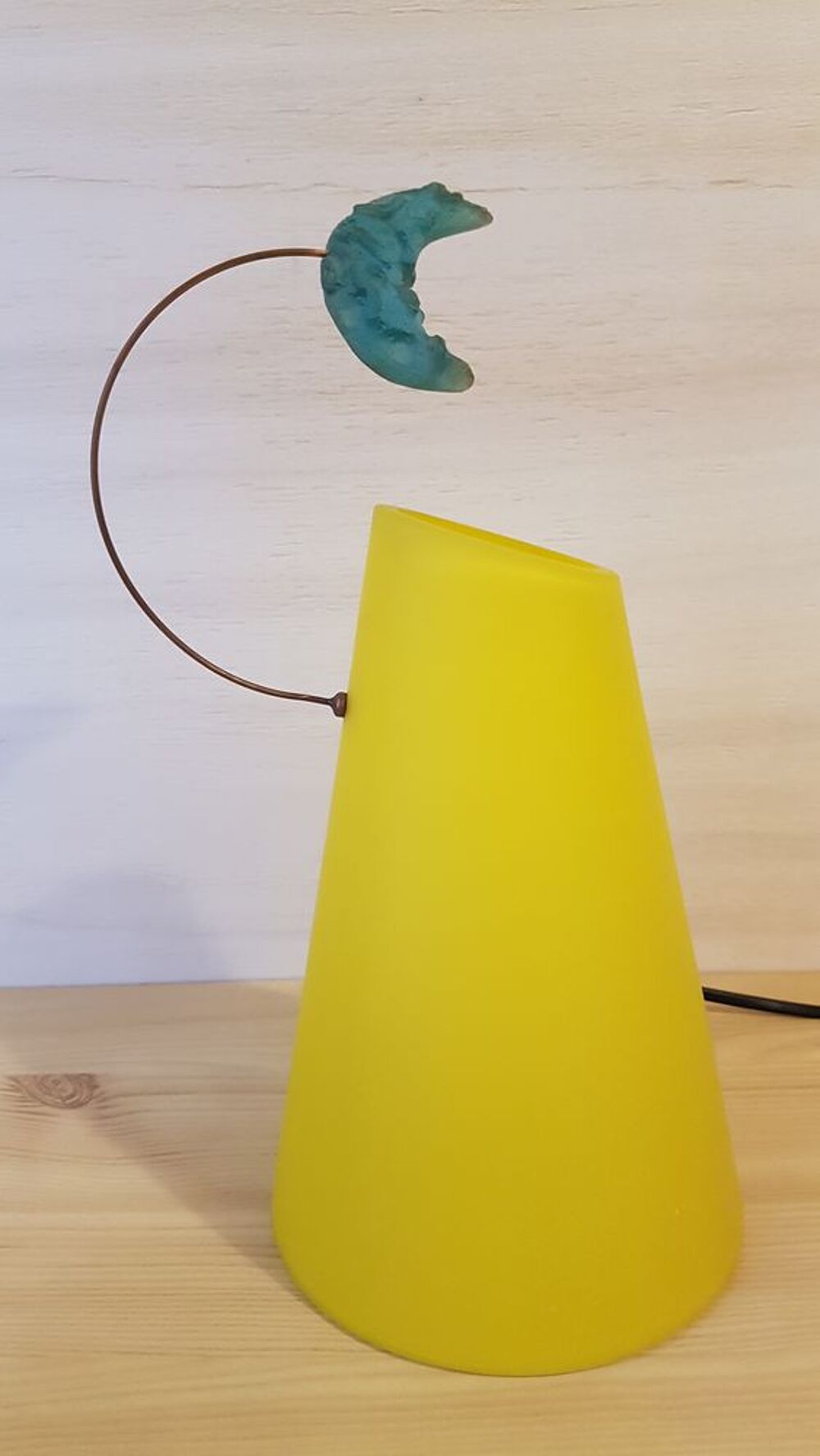 Lampe de chevet p&acirc;te de verre jaune style contemporain Décoration