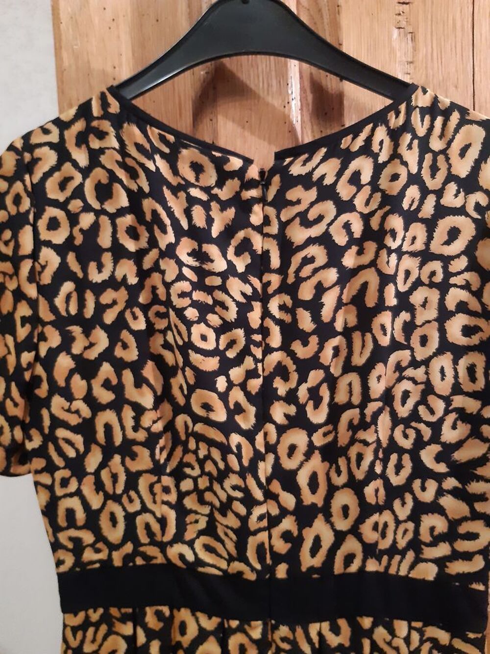 Robe &eacute;l&eacute;gante Manoukian Vêtements