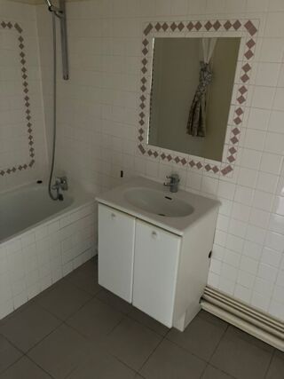  Appartement à louer 2 pièces 52 m²