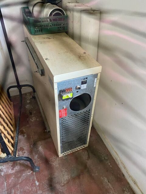 chauffage pour grande surface 600 53200 M�nil