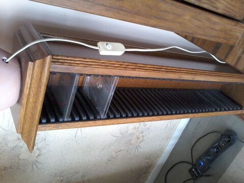 Colonne  pour cd  en ch�ne clair 30 Tourcoing (59)