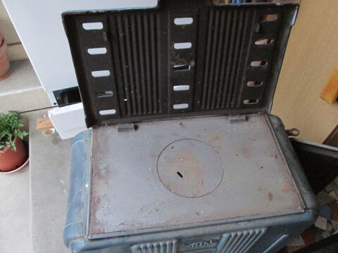 poele fonte bois charbon 180 Ambert (63)