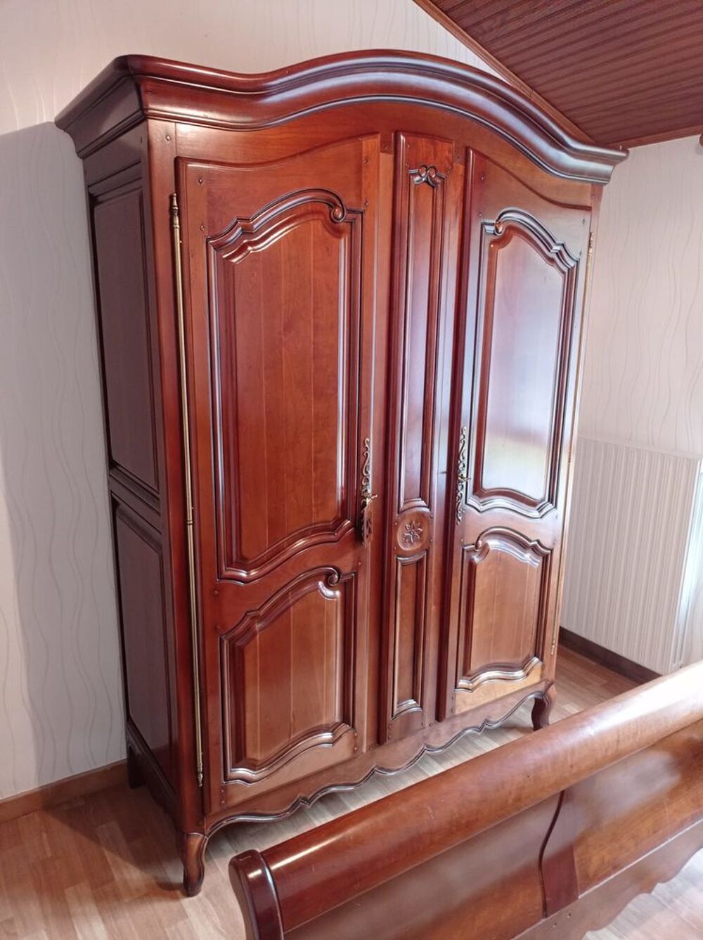 Chambre compl&egrave;te Meubles