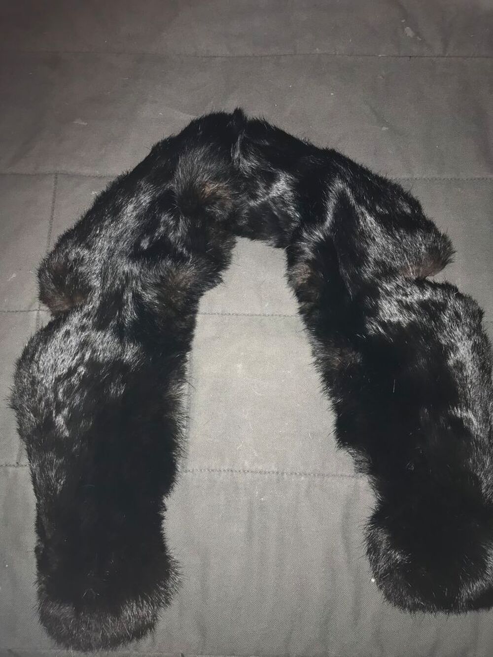  col renard noir Vêtements