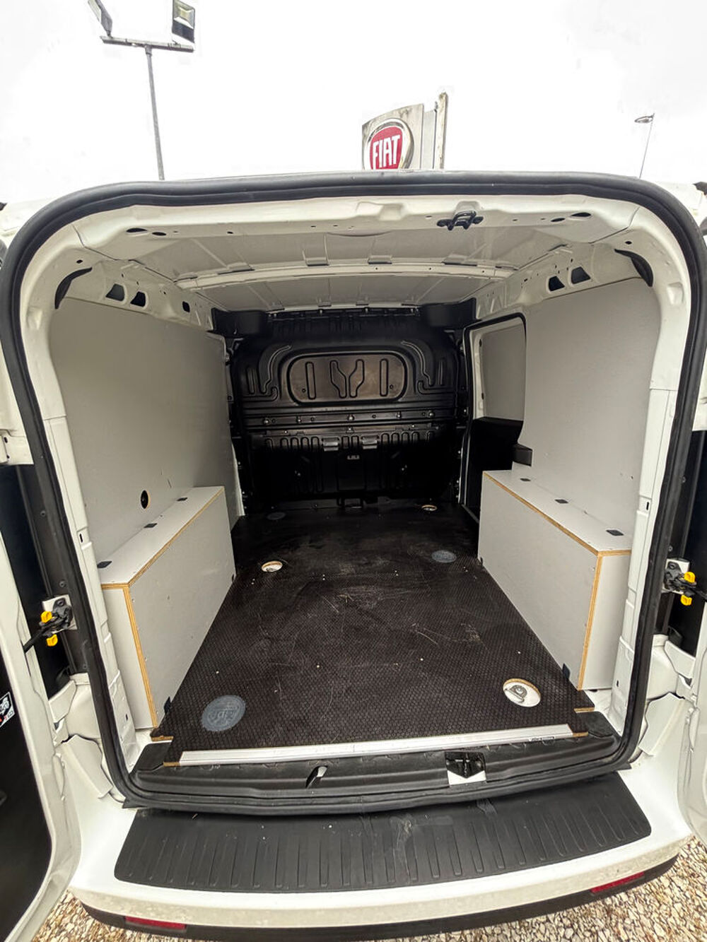 Doblo DOBLO FOURGON M 650KG BLUEHDI 100 S&S BVM6 PRO LOUNGE CONNECT 2023 occasion 33310 Lormont