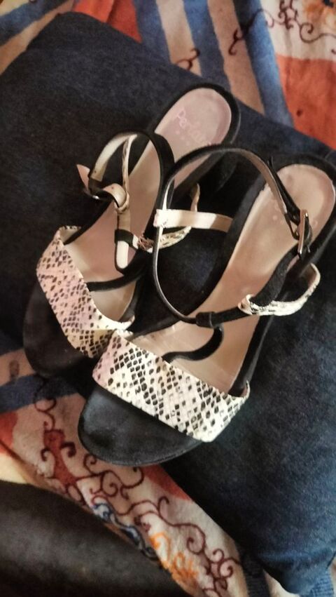 Sandale perlato cuir pointure 36 excellent tat 14 Cachan (94)