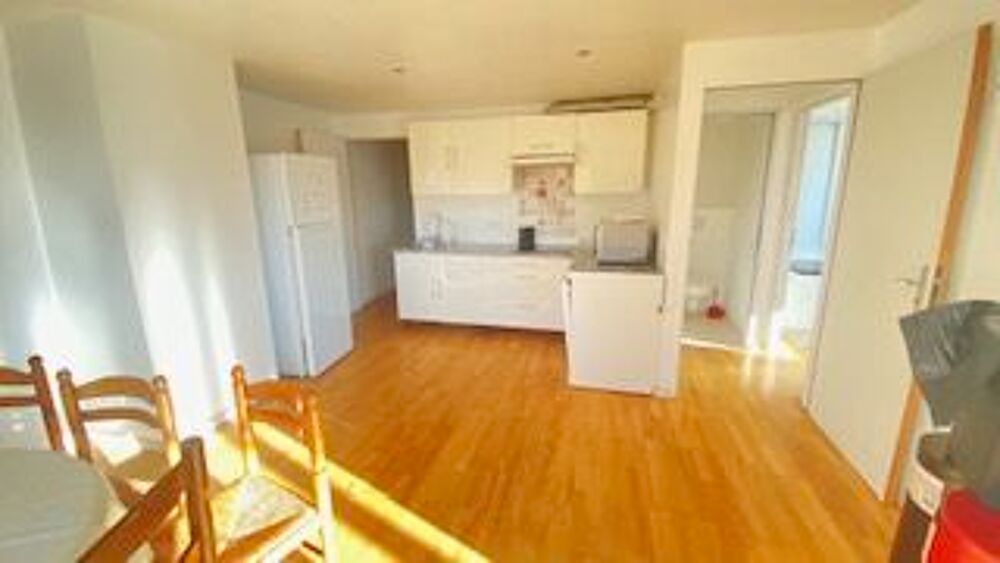 Location Appartement T2 MEUBLE TRES LUMINEUX A L'ANNEE Saint-hilaire-de-riez