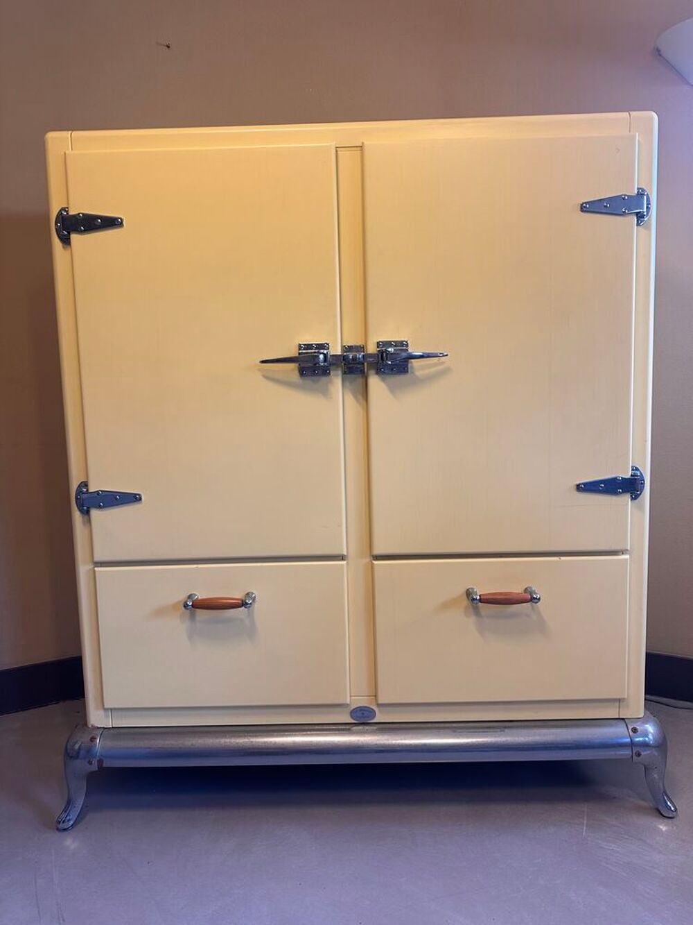 Meuble r&eacute;frig&eacute;rateur cong&eacute;lateur vintage - Marque Meneghini Meubles