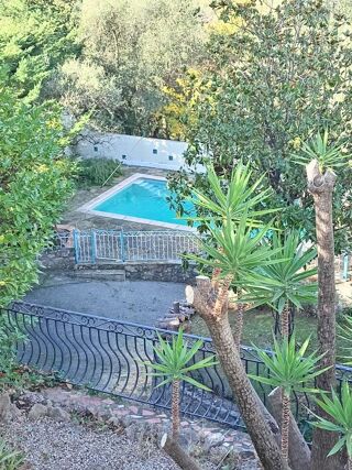  Maison � vendre 8 pi�ces 260 m�