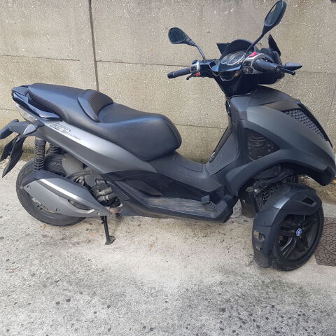 Scooter PIAGGIO 2015 occasion Montreuil 93100