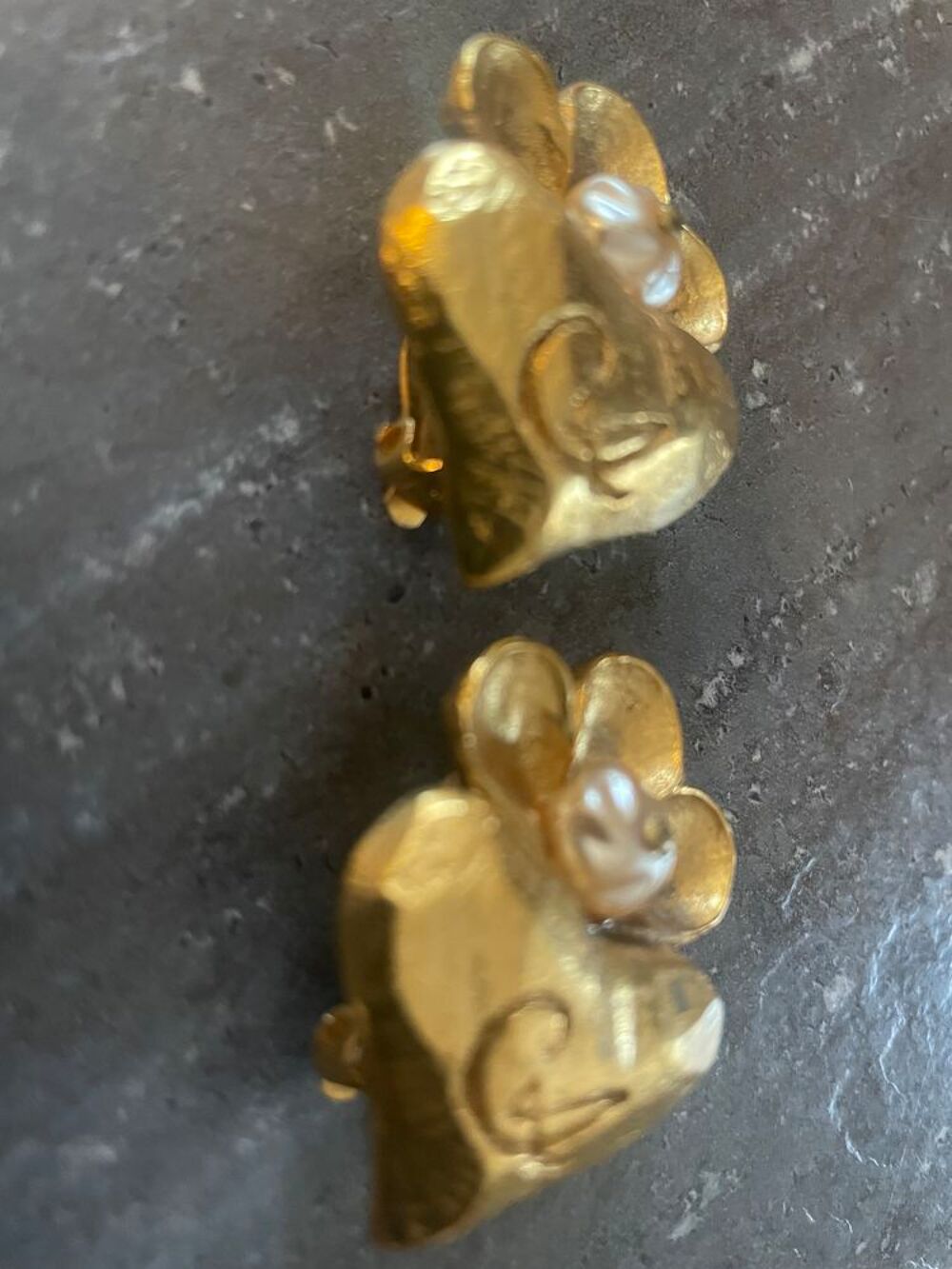 BO coeur coquille perle C.LACROIX Bijoux et montres