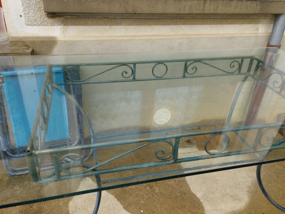 Table fer forg&eacute; Meubles