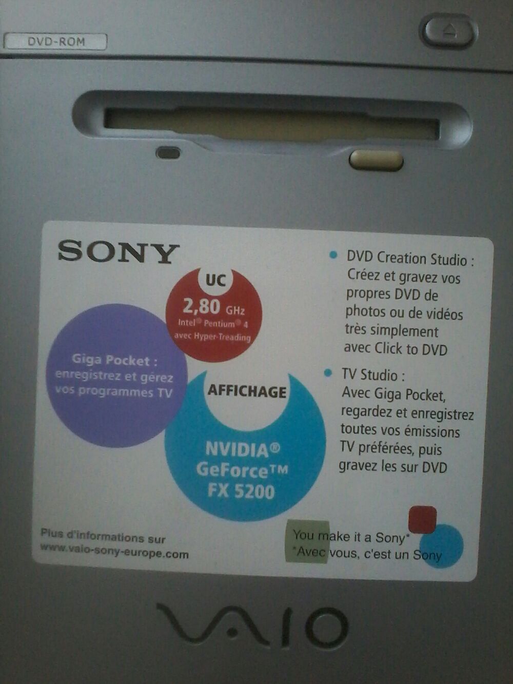 tour vaio Sony a reformat&eacute; , avec le cd et la t&eacute;l&eacute;commande Matériel informatique