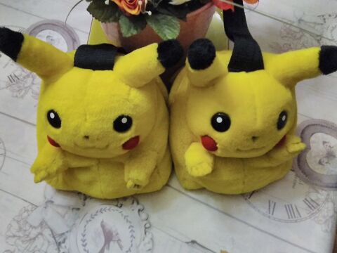 deux petits sacs pour enfants pokémon Sedan (08)
