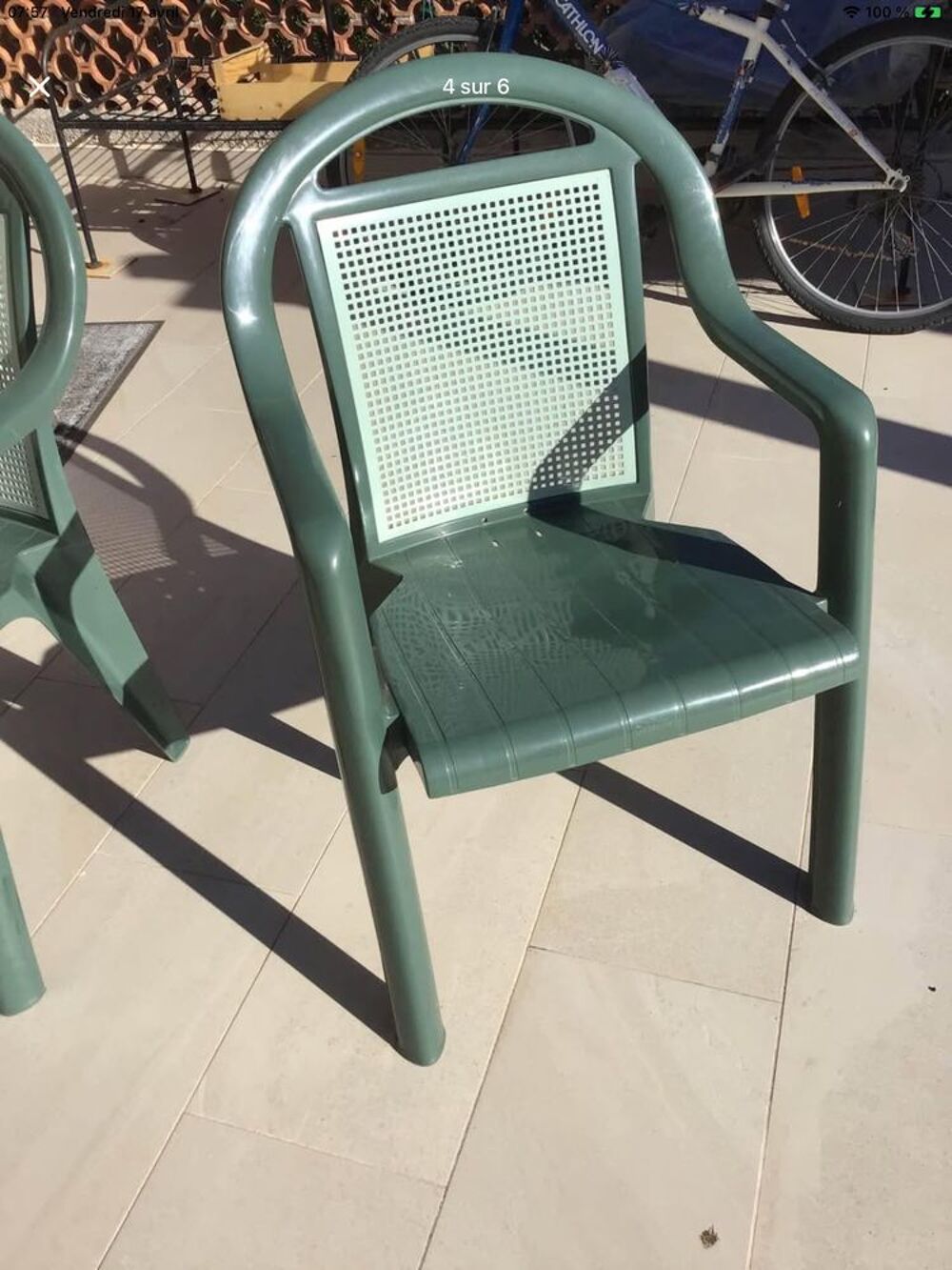 Quatre fauteuils de jardin ou Terrasse en excellents &eacute;tat. Jardin
