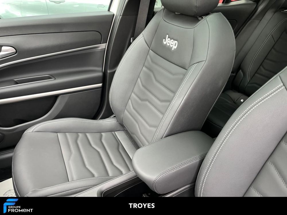 Avenger 1.2 Turbo T3 110 ch e-Hybrid BVR6 Summit 2026 occasion 10600 Barberey-Saint-Sulpice