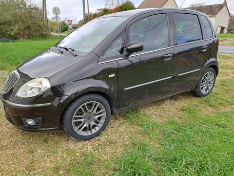 Lancia Musa 1.3 Multijet 16v 95 ch DPF Stop&Start Poltrona Frau 2009 occasion Nuret-le-Ferron 36800