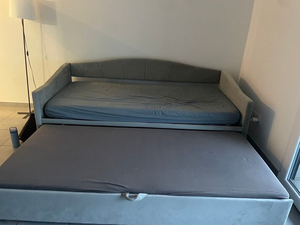 Lit gigogne 90/180x200 + 2 matelas 90x200 €" tr&egrave;s bon &eacute;tat Meubles