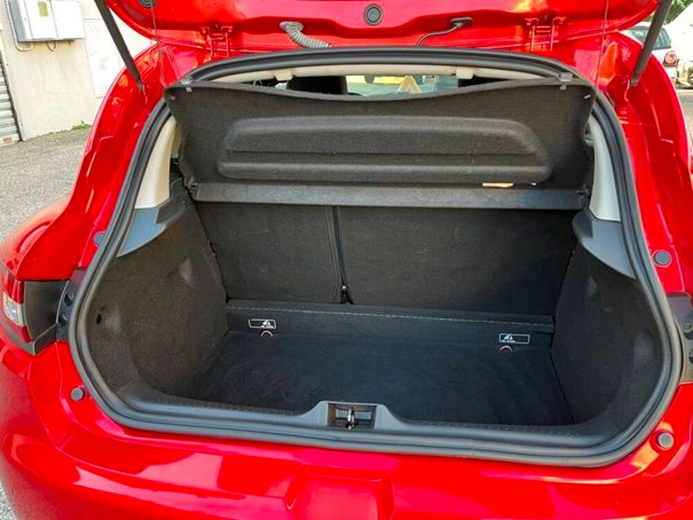 Clio IV dCi 90 Energy eco2 Business 90g 2013 occasion 42700 Firminy
