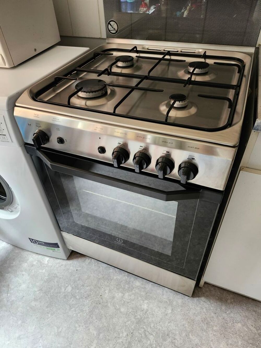 Gaziniere Indesit Electroménager