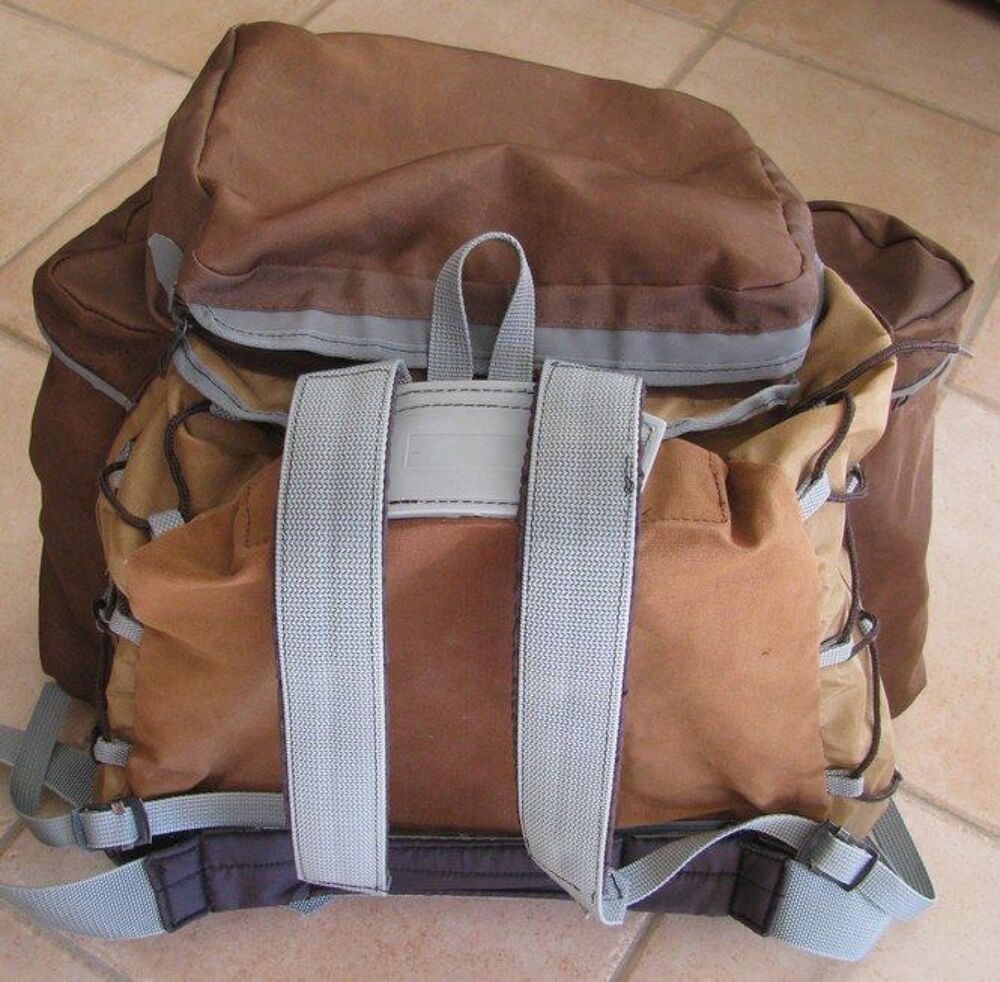 Sac &agrave; dos marron Sports