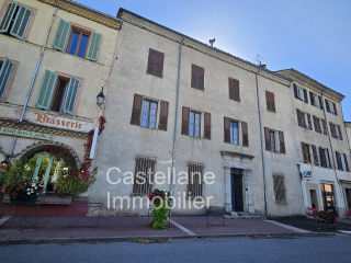  Immeuble � vendre 399 m� Castellane