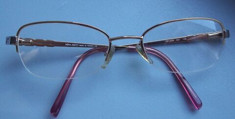 Monture lunettes Nina Ricci 20 Colombier-Fontaine (25)