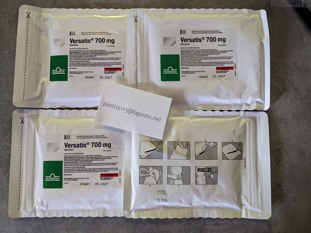 VERSATIS lidoca&iuml;ne 700 mg. 4 paquets de 5 patch = 20 empl&acirc;tr D�coration