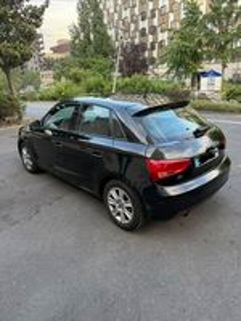 A1 Sportback 1.2 TFSI 86 Ambition 2012 occasion 92600 Asni&egrave;res-sur-Seine