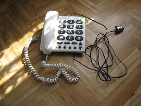 T�l�phone filaire  DORO   - (NH78) 13 Versailles (78)