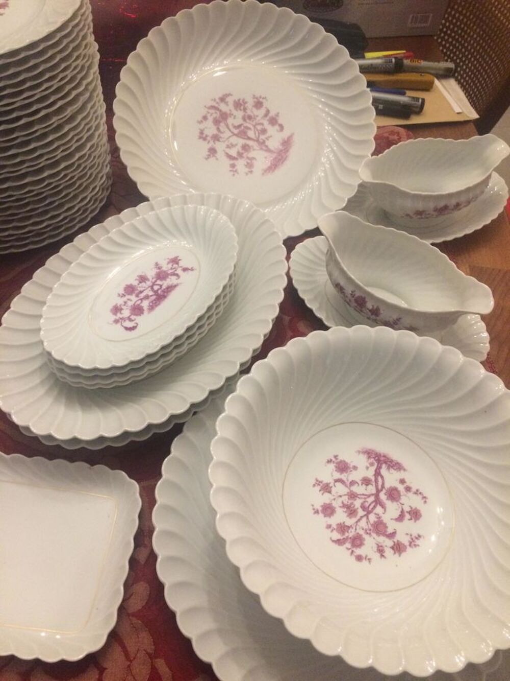 Service de table HAVILAND de 43 pi&egrave;ces Cuisine
