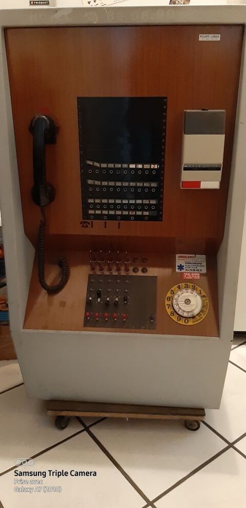 ancien standard tlphonique version htel 275 Clermont-Ferrand (63)